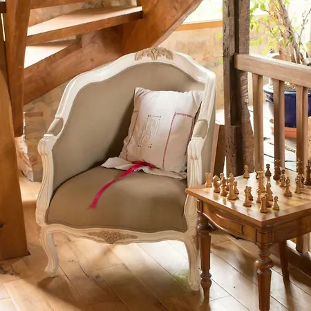 La Bruyle - D'hotes De Charme Bed & Breakfast 4*