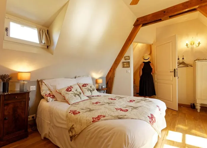 La Bruyle - D'hotes De Charme 4*