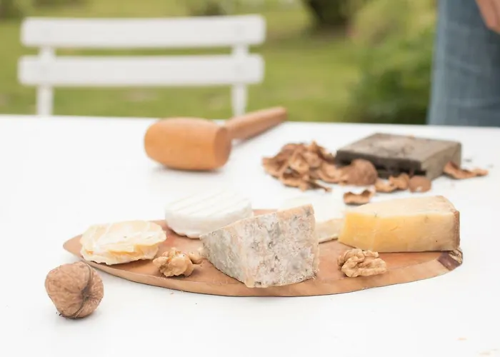 Bed & Breakfast La Bruyle - D'hotes De Charme Saint-Michel-de-Bannières