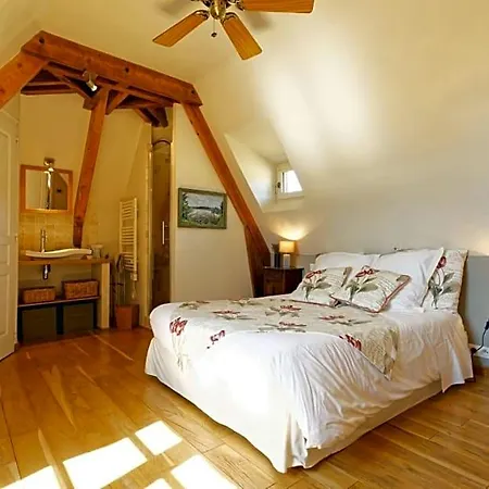 La Bruyle - D'hotes De Charme Bed & Breakfast 4*
