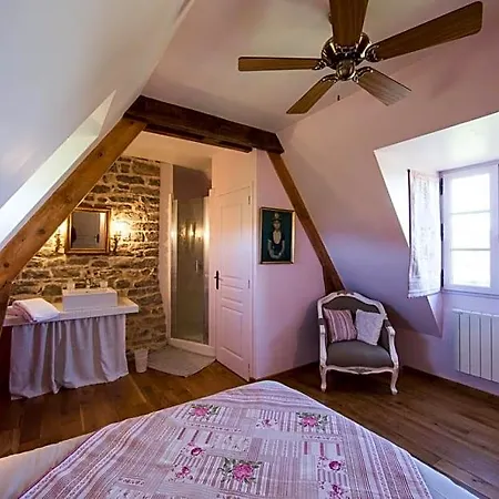La Bruyle - D'hotes De Charme Bed & Breakfast 4*
