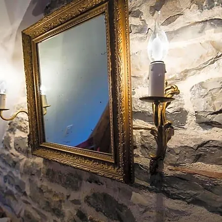 Bed & Breakfast La Bruyle - D'hotes De Charme 4*