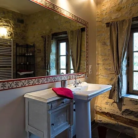 Bed & Breakfast La Bruyle - D'hotes De Charme 4*