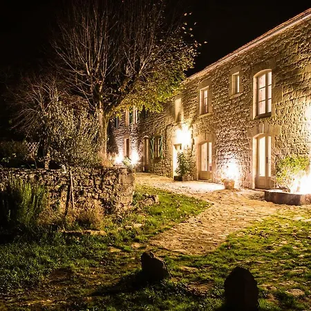 Couette-café La Bruyle - D'hôtes De Charme Saint-Michel-de-Bannières
